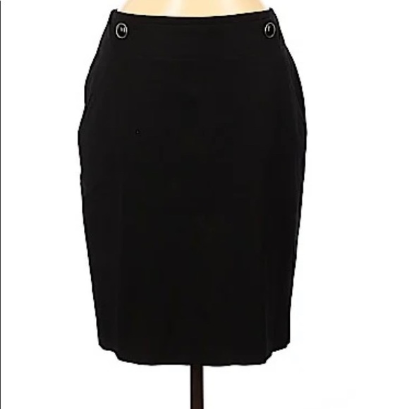 Dresses & Skirts - ✨HP✨ 🦋 3/$9 Banana Republic solid black pencil skirt with sailor buttons size 6